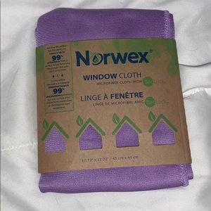 Never used Norwex Window Cloth